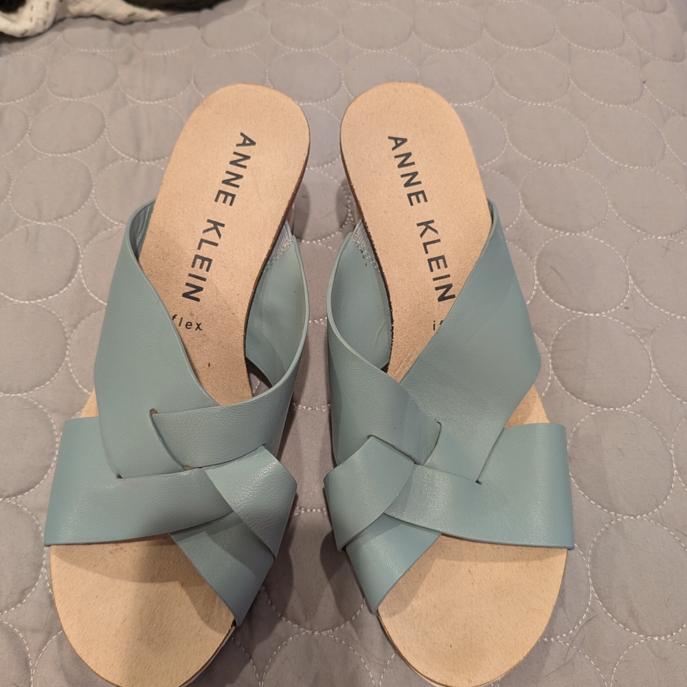 Anne Klein Women's Light Blue Crisscross Sandals -10